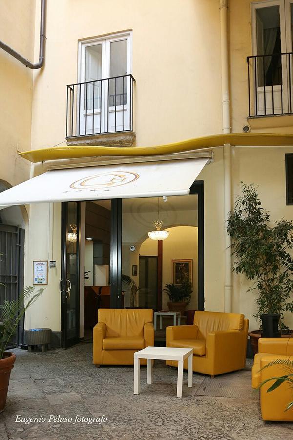 נאפולי Caravaggio Hotel מראה חיצוני תמונה
