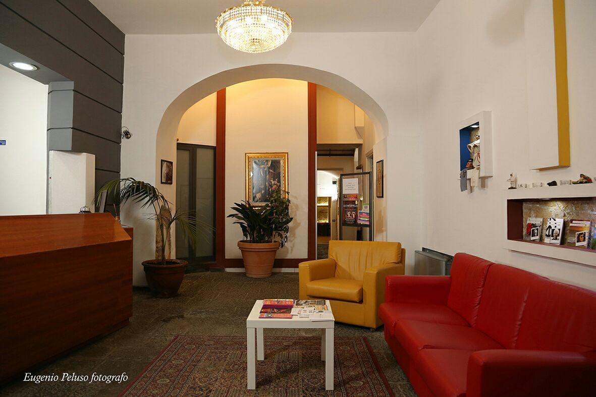נאפולי Caravaggio Hotel מראה חיצוני תמונה