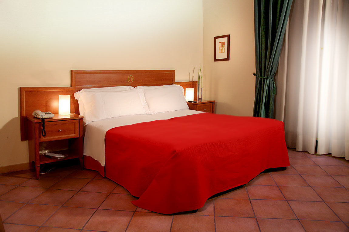 נאפולי Caravaggio Hotel מראה חיצוני תמונה