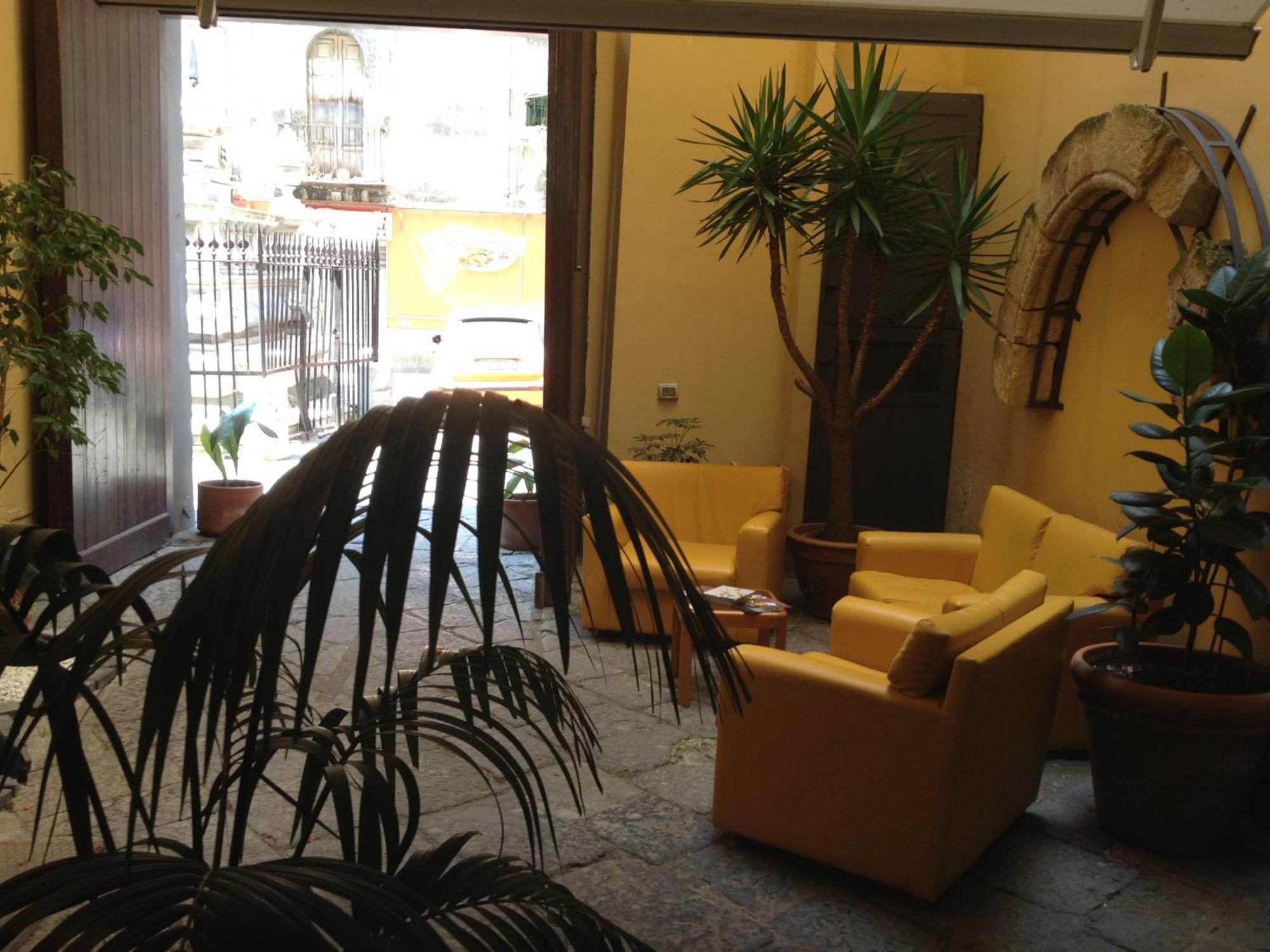 נאפולי Caravaggio Hotel מראה חיצוני תמונה